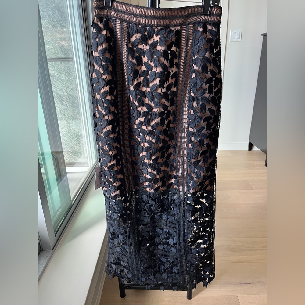 Self-Portrait Arabella Lace Midi Skirt Size 4 NWT - Picture 2 of 6